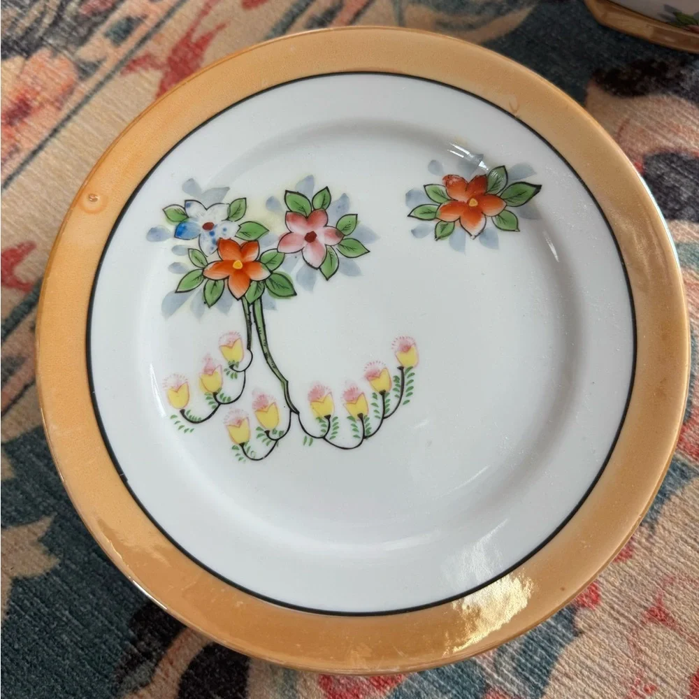 TRICO Hand Painted Elegant Gold and White Tea Set